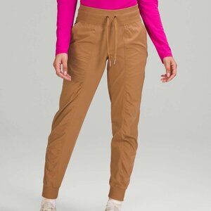 Lululemon Dance Studio Mid-Rise Jogger Size 2